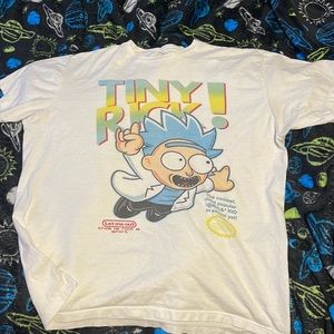 Rick and Morty T-shirt (Tiny Rick)